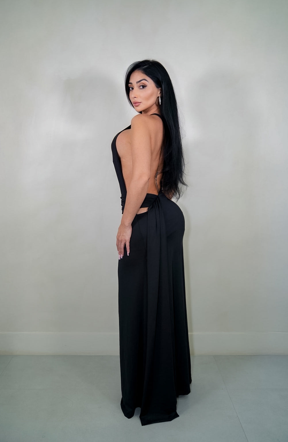 Alara Black Maxi Dress